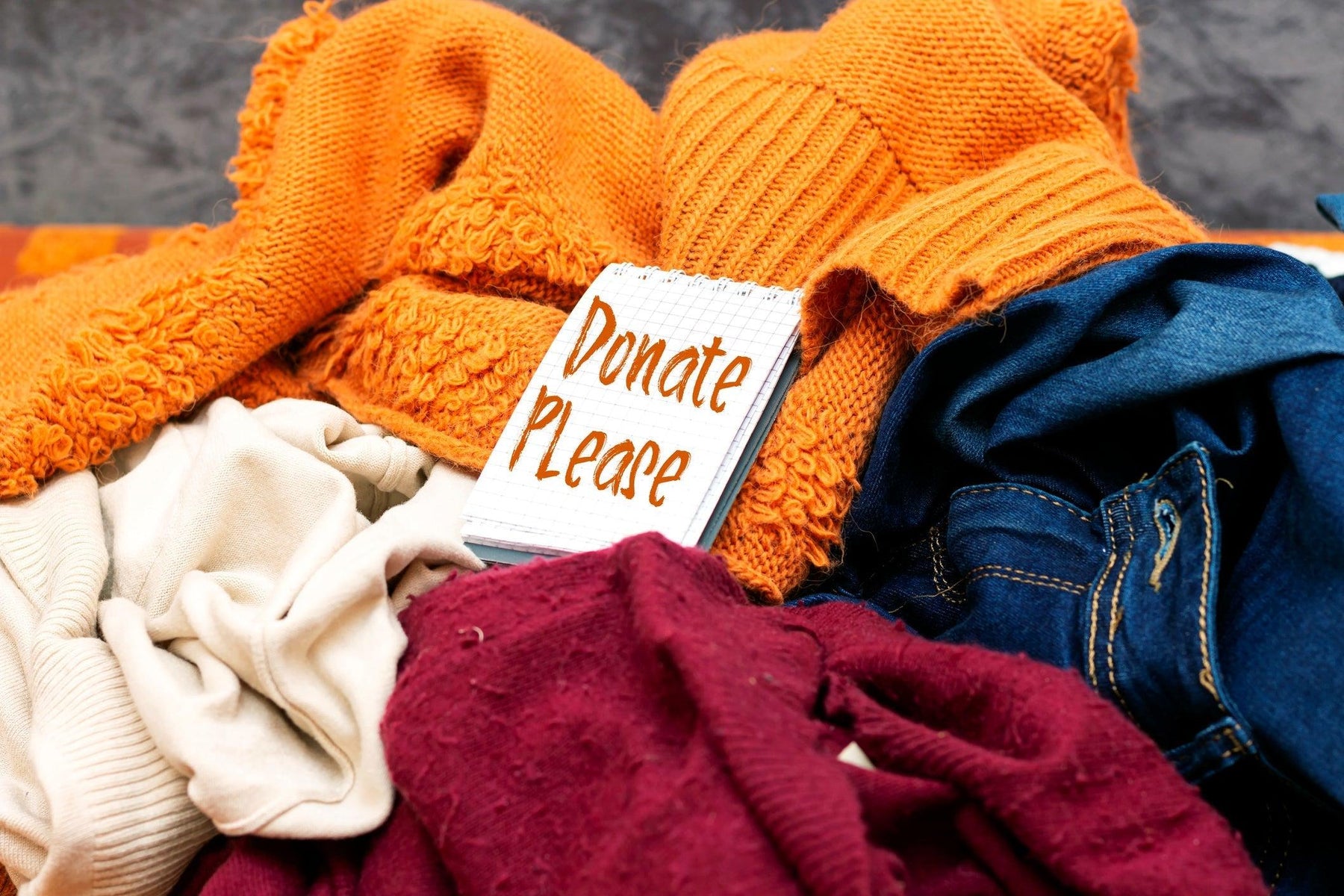 Wholesale Coats and Cheap Winter Jackets Spread Warmth This Winter
