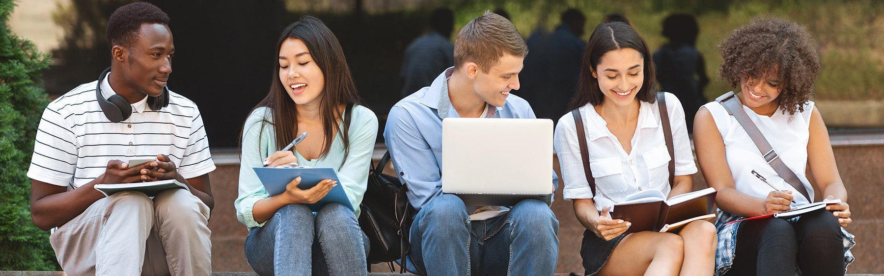 The Best Bulk Backpacks & School Supplies for Students of All Ages