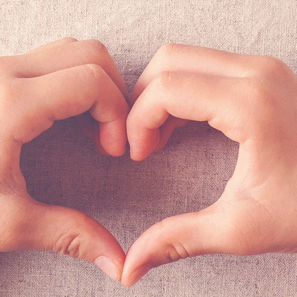 5 Meaningful Ways You Can Support People Experiencing Homelessness