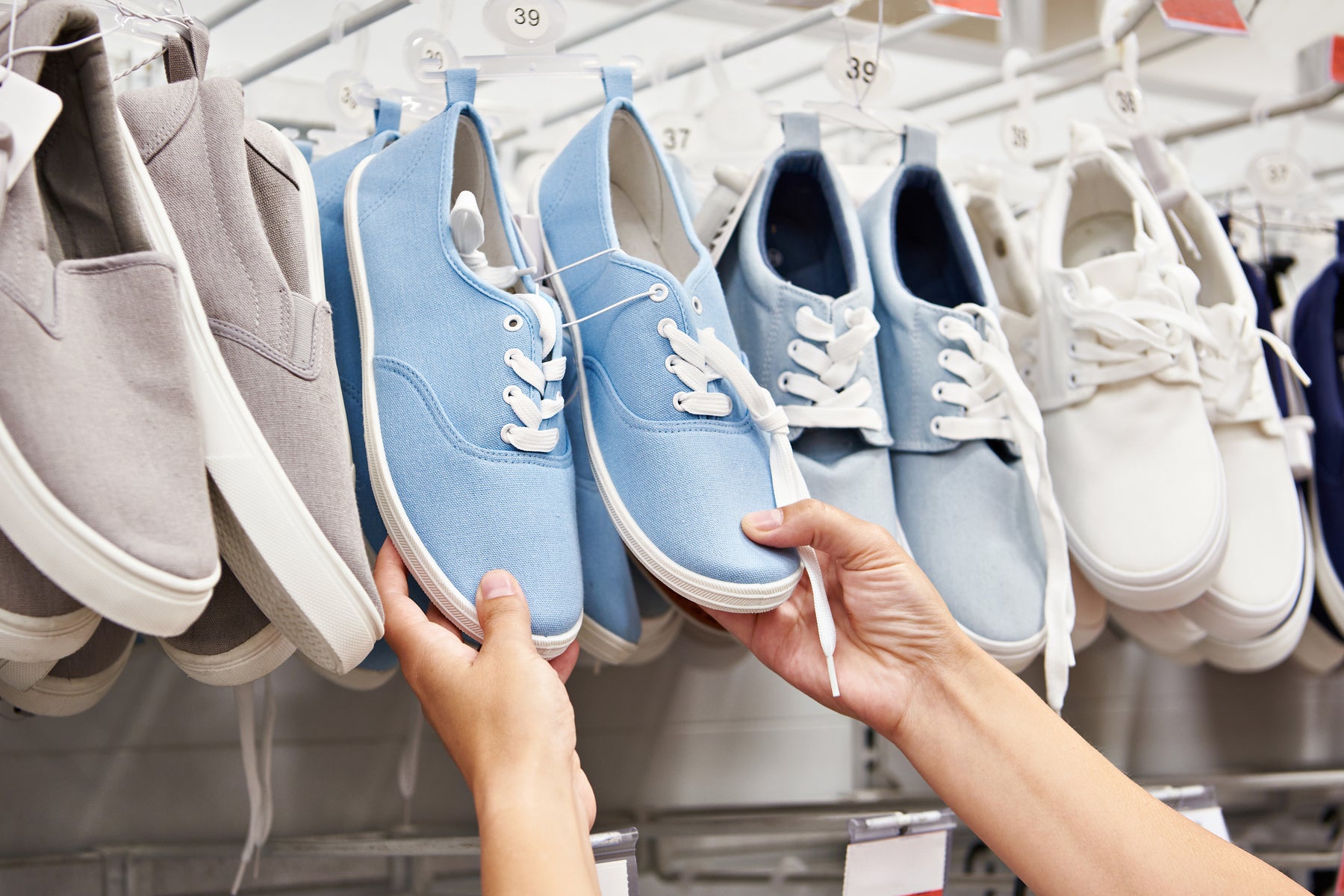 Striding Towards Savings: The Surge of Wholesale Footwear and Bulk Shoes