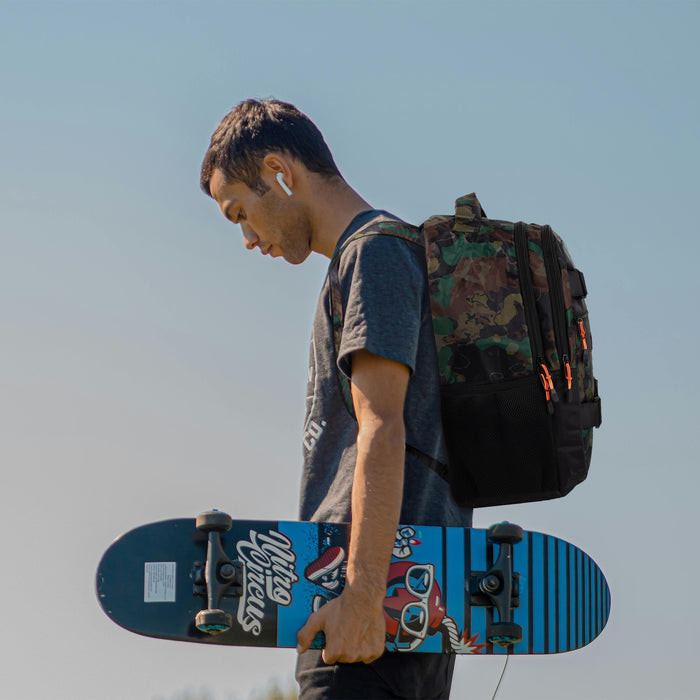 19 Inch Dual Strap Skate  Backpack w Laptop Sleeve - Camo - BagsInBulk.com