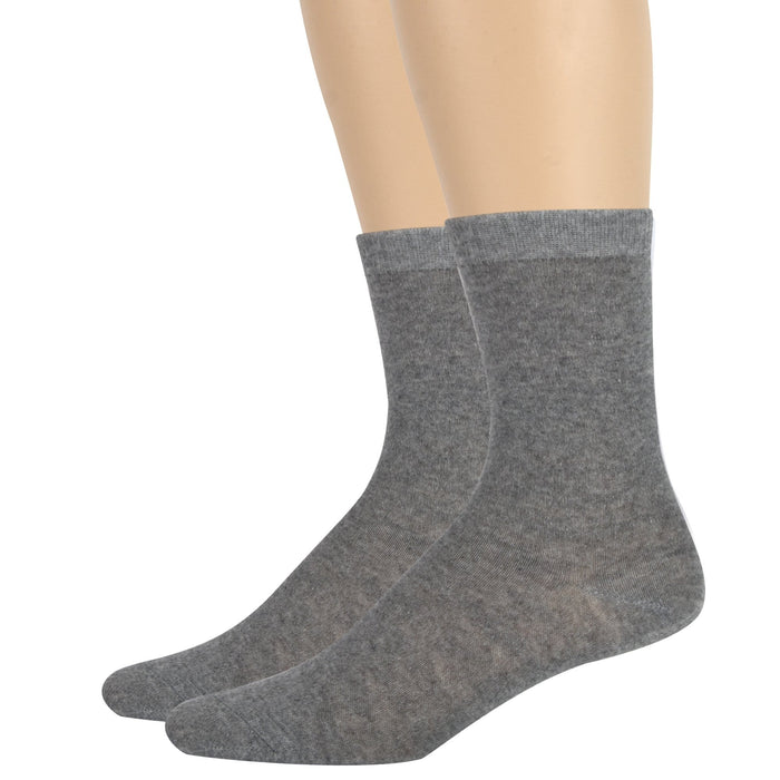 Wholesale Women's Solid Crew Socks - BagsInBulk.com